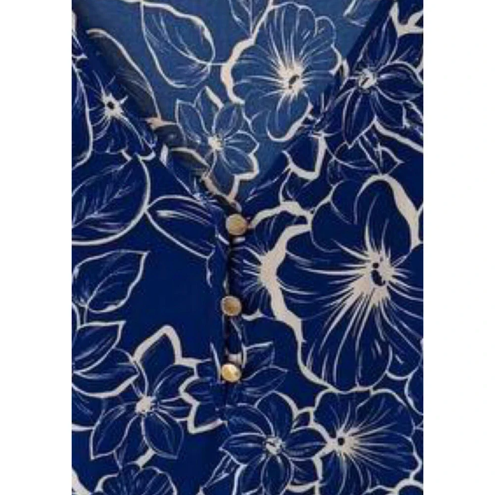 AK Anne Klein Blue Floral Blouse Short Sleeve V-Neck Ruffled Cap Size L - Picture 6 of 6